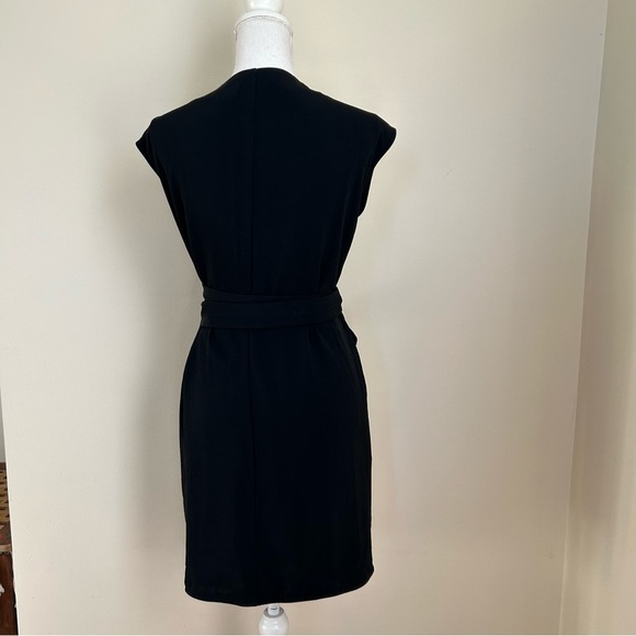 Everlane The Japanese GoWeave Short-Sleeve Wrap Dress in Black sz 6 - Picture 4 of 5